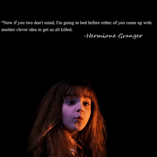 Emma Watson GIF. Interview Emma watson Gifs Filmsterren 