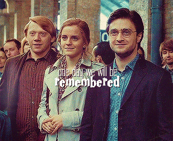 Emma Watson GIF. Emma watson Gifs Filmsterren Glimlach 