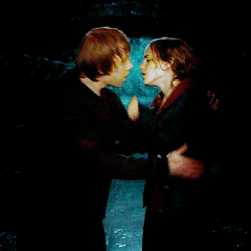 Emma Watson GIF. Bioscoop Emma watson Gifs Filmsterren Citaat The bling ring 