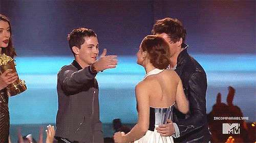 Emma Watson GIF. Emma watson Gifs Filmsterren Zo schattig 