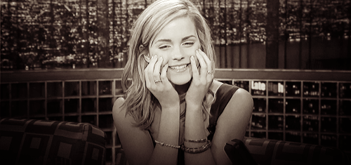 Emma Watson GIF. Emma watson Gifs Filmsterren Hermelien griffel Harry potter en de steen philosiphers 