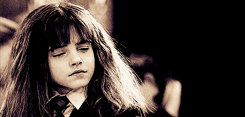 Emma Watson GIF. Emma watson Tv Gifs Filmsterren The bling ring 