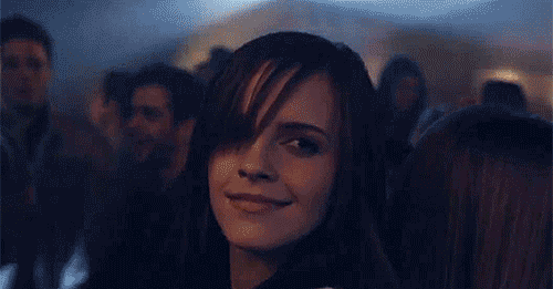 Emma Watson GIF. Bioscoop Emma watson Gifs Filmsterren Fashion &amp;amp; beauty 