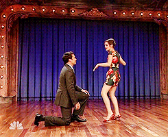 Emma Watson GIF. Emma watson Gifs Filmsterren Fashion &amp;amp; beauty 