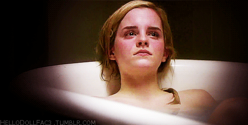 Emma Watson GIF. Interview Beroemdheden Emma watson Gifs Filmsterren 