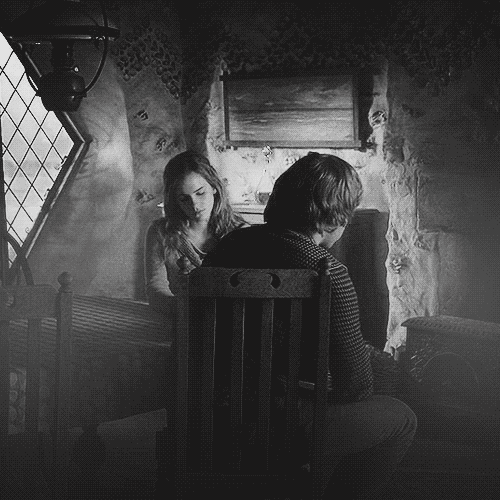 Emma Watson GIF. Emma watson Gifs Filmsterren 