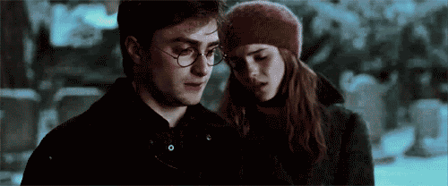 Emma Watson GIF. Emma watson Gifs Filmsterren Emma watson photoshoot 