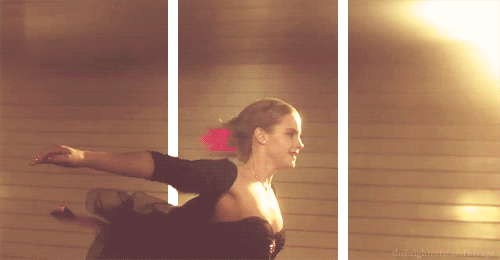 Emma Watson GIF. Emma watson Gifs Filmsterren De ring bling 