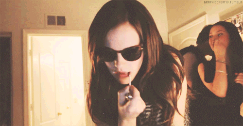 Emma Watson GIF. Film Emma watson Gifs Filmsterren Myuploads Myoriginals The bling ring 