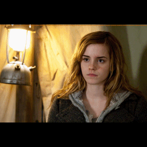 Emma Watson GIF. Emma watson Gifs Filmsterren De ring bling 