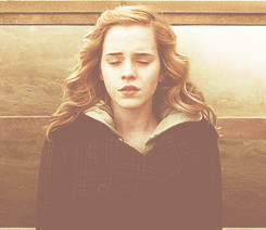 Emma Watson GIF. Emma watson Prinses Gifs Filmsterren 