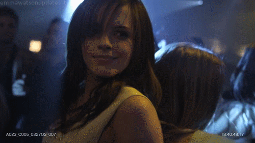 Emma Watson GIF. Interview Beroemdheden Emma watson Gifs Filmsterren 