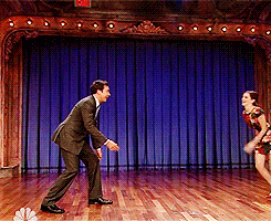 Emma Watson GIF. Interview Beroemdheden Emma watson Gifs Filmsterren 