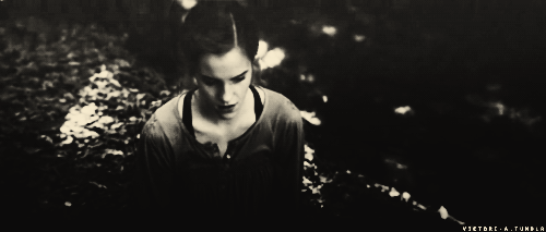 Emma Watson GIF. Emma watson Gifs Filmsterren Fashion &amp;amp; beauty 