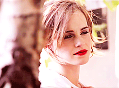 Emma Watson GIF. Emma watson Gifs Filmsterren 