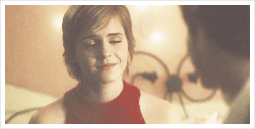 Emma Watson GIF. Emma watson Gifs Filmsterren 