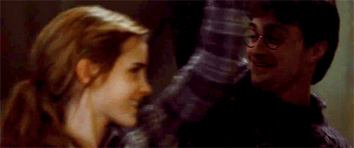 Emma Watson GIF. Emma watson Gifs Filmsterren 