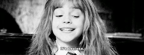 Emma Watson GIF. Emma watson Mode Gifs Filmsterren 