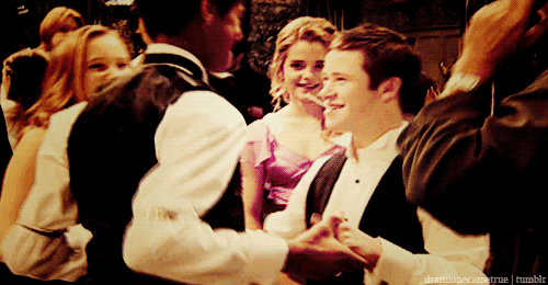 Emma Watson GIF. Emma watson Gifs Filmsterren Pictogrammen Icoon 