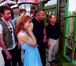 Emma Watson GIF. Emma watson Gifs Filmsterren Lachend 