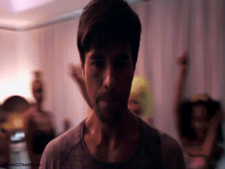 Artiesten Gifs Enrique iglesias drugs populair een richting justin beiber hete mannen sexy mannen 