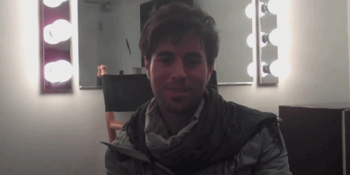 Beroemdheden Artiesten Gifs Enrique iglesias 