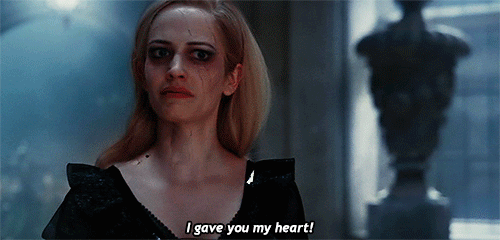 Eva Green GIF. Bioscoop Gifs Filmsterren Eva green Dark shadows 