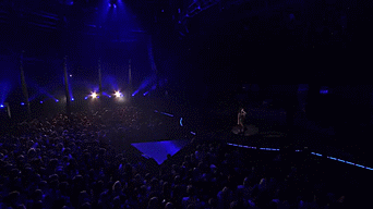 Vuurwerk Gifs geschokt verwonderd vent binnen gig mosh pit rotjes 