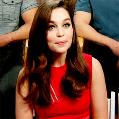 Game Of Thrones GIF. Games Game of thrones Gifs Si Got Sansa stark Sophie turner Game of thrones valar dohaeris Shae 