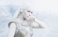 Game Of Thrones GIF. Games Game of thrones Tv Gifs Natalie dormer Lena bedwelmende 