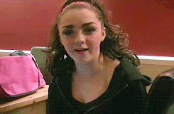 Game Of Thrones GIF. Bioscoop Games Game of thrones Gifs Daenerys targaryen Dracarys Emilia clarke 
