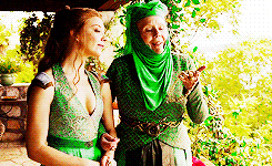 Game Of Thrones GIF. Games Game of thrones Tv Gifs Boog Kit harington Rose leslie Pijl Ygritte Dreigend 