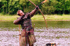Game Of Thrones GIF. Bioscoop Games Game of thrones Gifs Catelyn stark Midden rechts Dy ing 