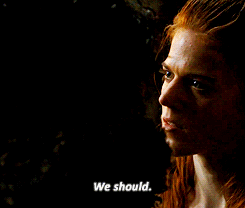 Game Of Thrones GIF. Bioscoop Games Game of thrones Gifs Daenerys targaryen Emilia clarke Daenerys 
