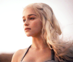 Game Of Thrones GIF. Games Game of thrones Tv Gifs Natalie dormer Lena bedwelmende 