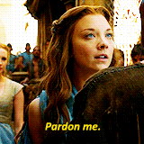 Game Of Thrones GIF. Bier Drinken Games Game of thrones Gifs De hond Puffen 