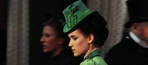 Gary Oldman GIF. Gifs Filmsterren Gary oldman Batman begins Mijn 2 