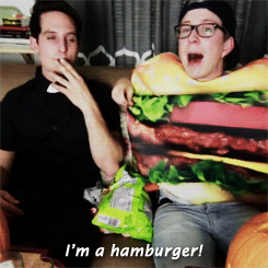 Hamburger GIF. Halloween Eten en drinken Gifs Hamburger  Cheeseburger Tyler oakley Zager hartman Pumpkin carving Druken 
