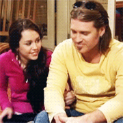 Hannah Montana GIF. Artiesten Hannah montana Miley cyrus Gifs Alles is niet in orde 