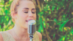 Hannah Montana GIF. Artiesten Hannah montana Gifs Miley Cyrus 