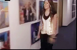 Miley Cyrus GIF. Disney Artiesten Hannah montana Miley cyrus Gifs 
