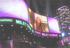 Hannah Montana GIF. Artiesten Hannah montana Miley cyrus Tv Gifs 