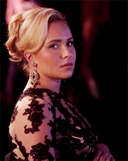 Hayden Panettiere GIF. Gifs Filmsterren Hayden panettiere Levenslang Biopic Amanda knox 