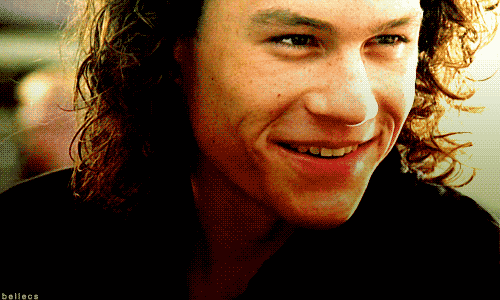 Heath Ledger GIF. Sexy Gifs Filmsterren Heath ledger Glimlach Wenk 