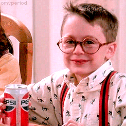 Home Alone GIF. Films en series Home alone Gifs 90s Pepsi Voller 