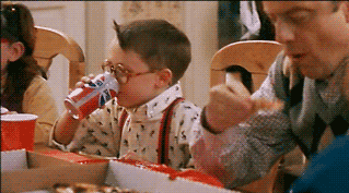 Drinken Films en series Home alone Gifs glimlach pepsi soda nat het bed 