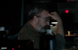 Homeland GIF. Films en series Homeland Gifs Facepalm Saul Palm 