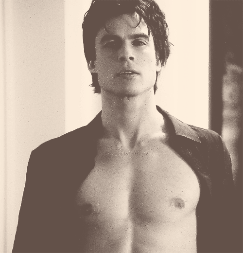 Ian Somerhalder GIF. Gifs Filmsterren Ian somerhalder Crackship Amber gehoord Paul wesley Joseph morgan 