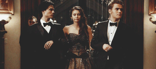 Ian Somerhalder GIF. Gifs Filmsterren Ian somerhalder Crackship Amber gehoord Paul wesley Joseph morgan 