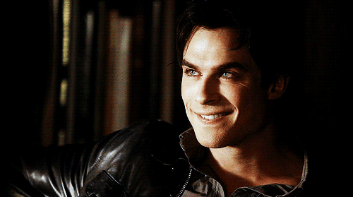 Ian Somerhalder GIF. Vampire diaries Tv Gifs Filmsterren Ian somerhalder Nina dobrev De vampieren dagboeken 